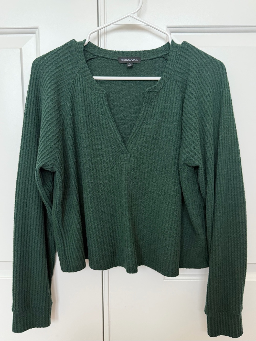 EUC Beyond Yoga Black Waffle Knit Long Sleeve Top Forest Green Sz S